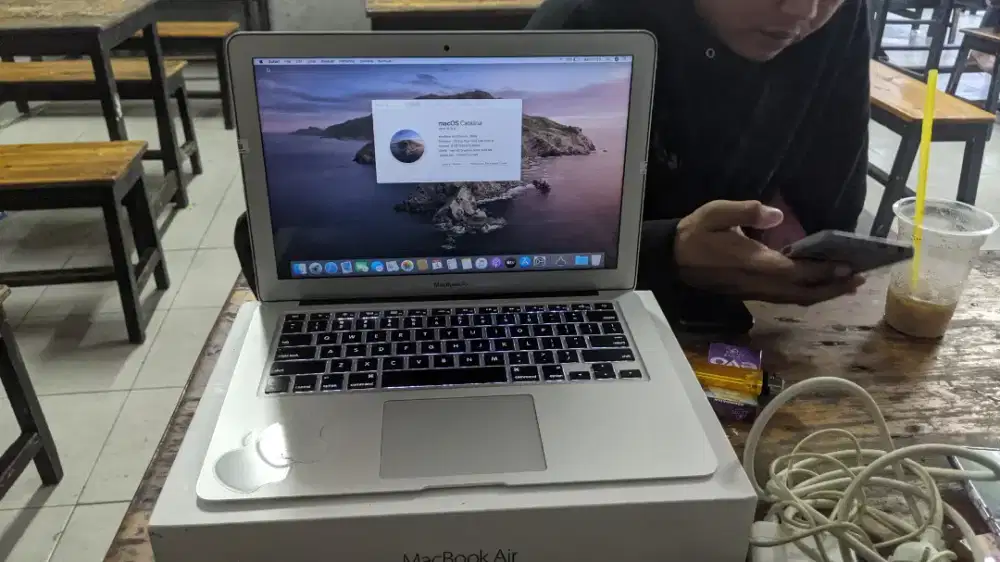 Macbook air 2017
Ram 8/128
Fullset