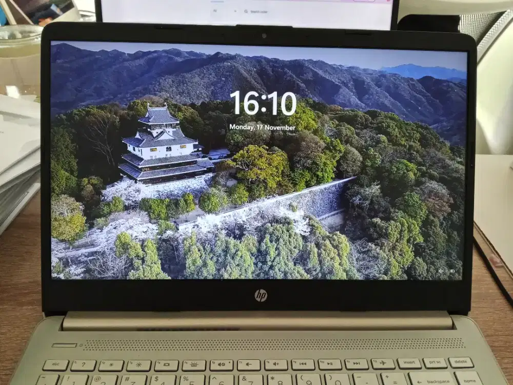 HP 14s-dq3050TU Laptop - Warna Gold