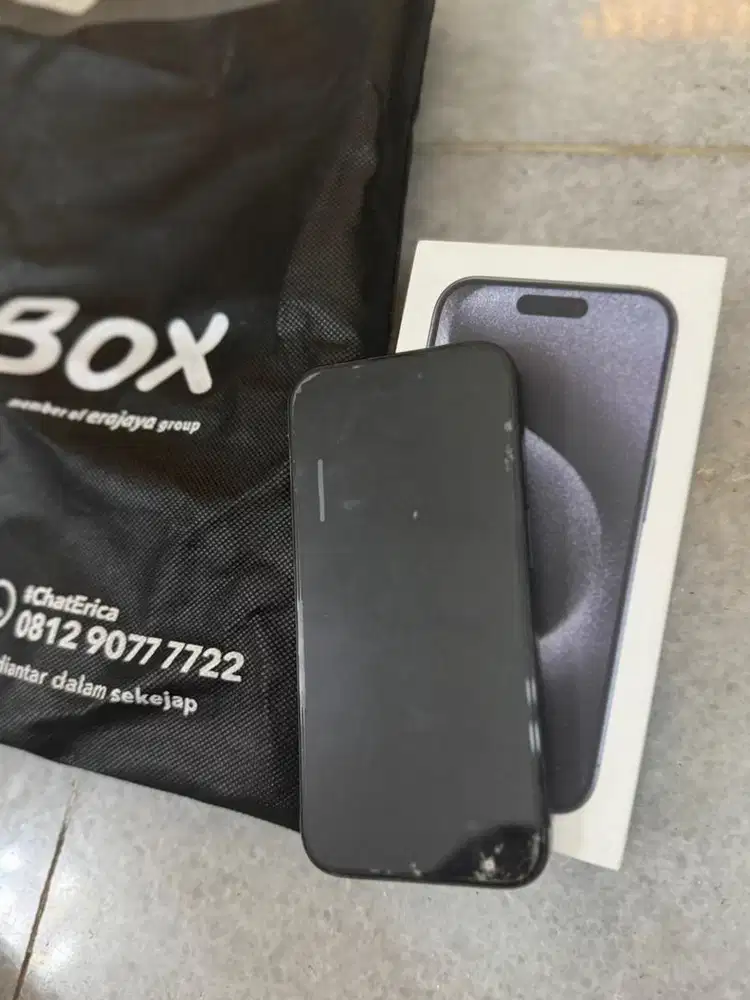 dijual iphone 15 pro 256 GB bekas
