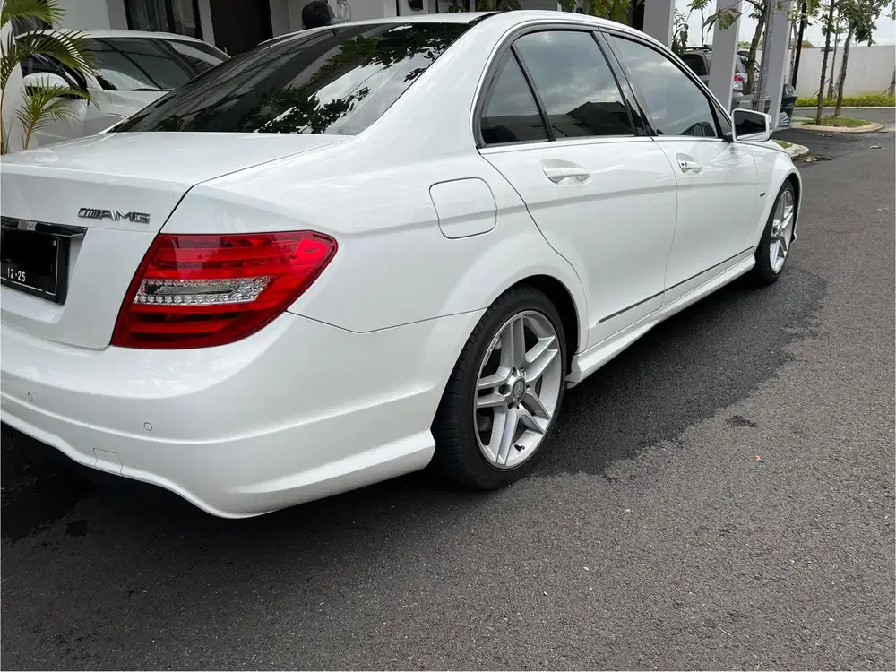Mercedes-Benz C250 2013 Bensin