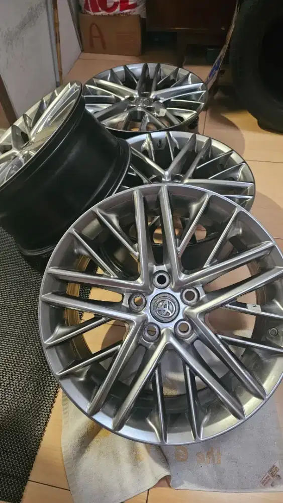 Velg  Racing 18 Inch