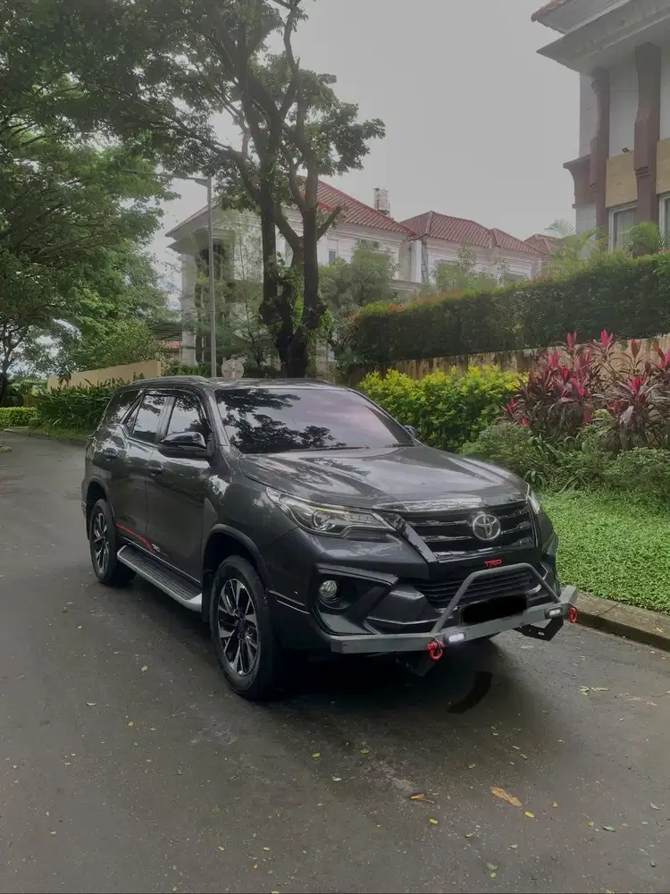 Toyota Fortuner VRZ TRD Sportivo