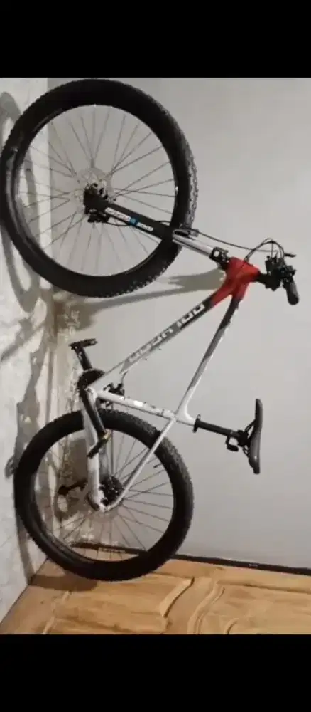 Sepeda Polygon extrada V