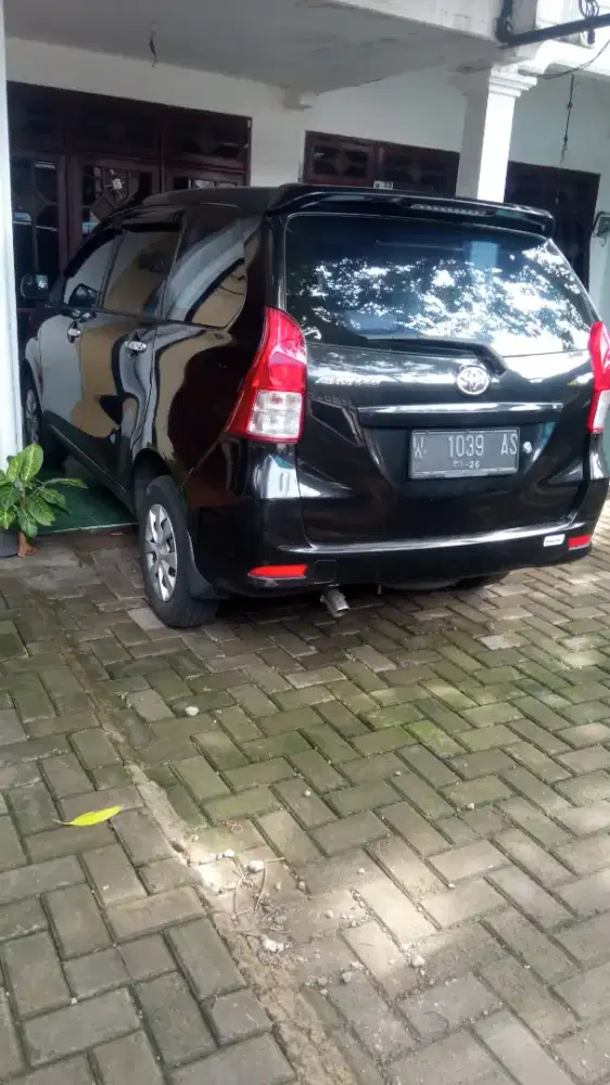 Avanza 1,3 E 2012