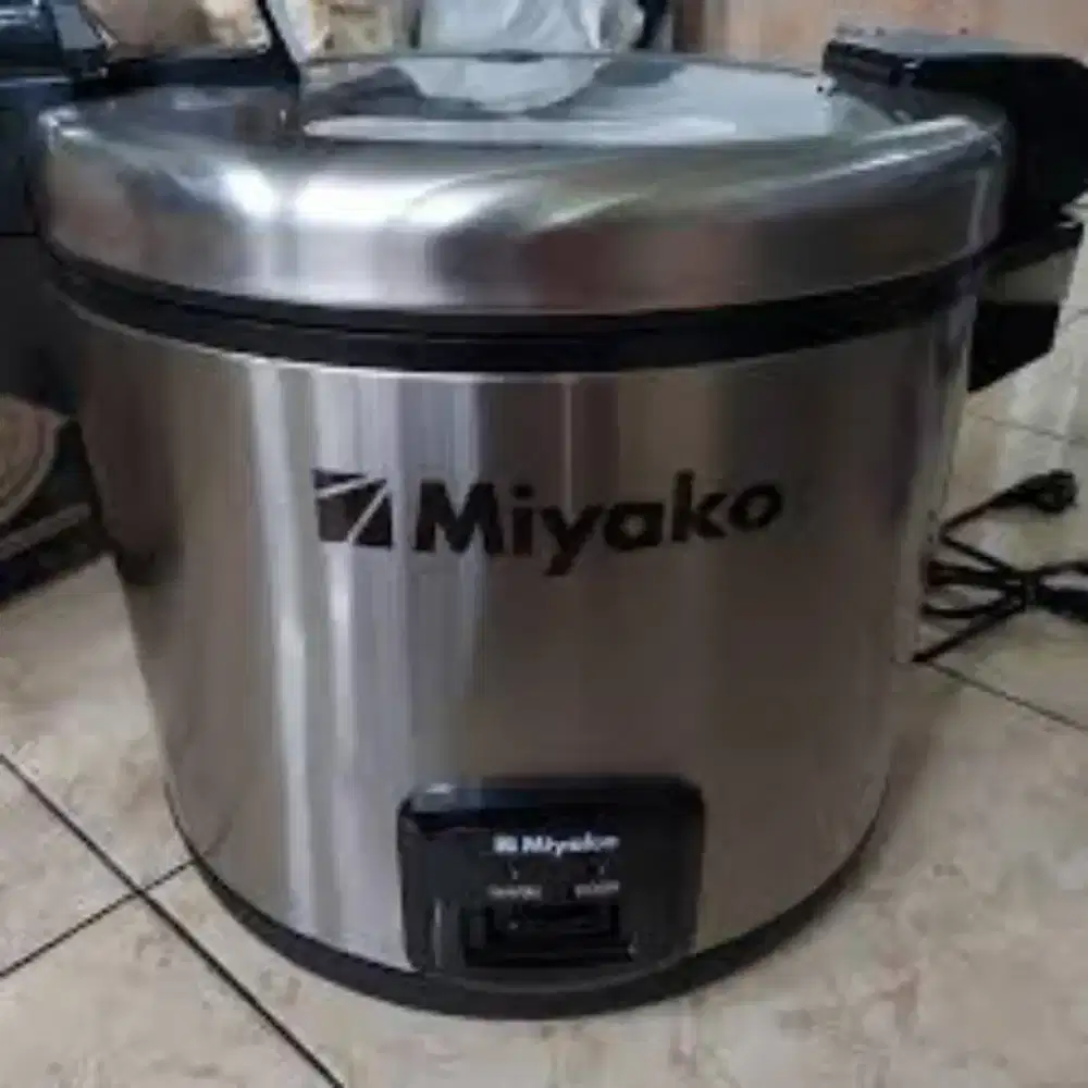 Riceecooker Miyako 16, turun harga!!