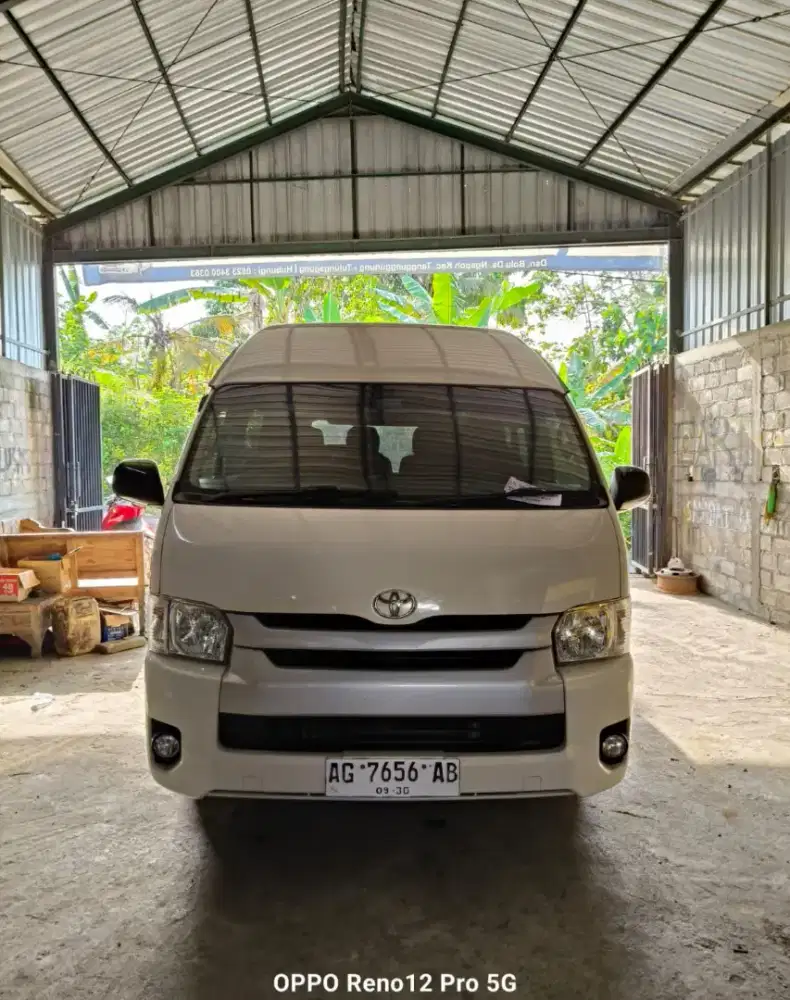 Hiace comuter 2018