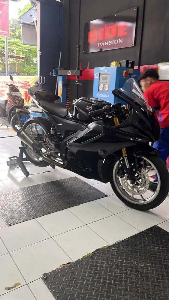 R15 V4 pembelian 2023