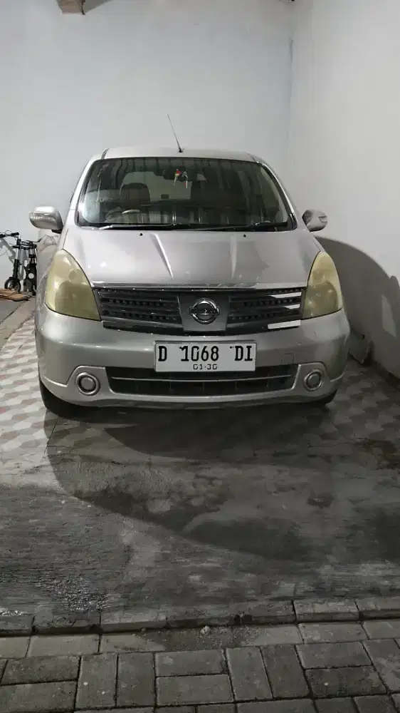 Dijual Mobil Grand Livina area Slawi Tegal