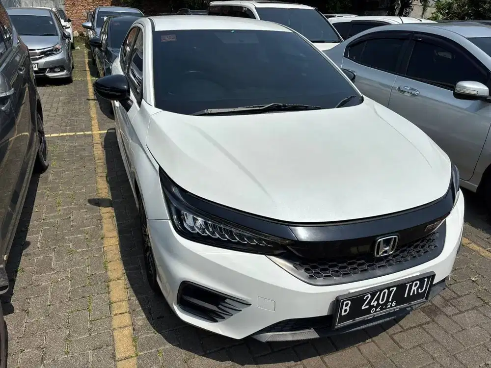 City Hatchback RS CVT 2021