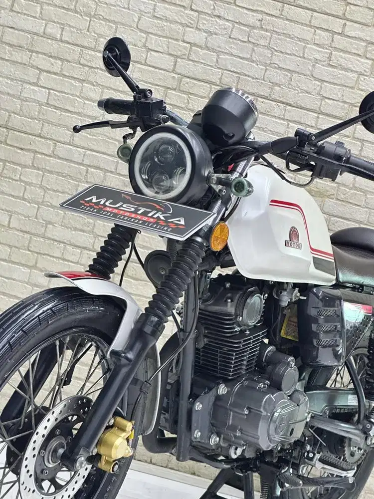 Motor clasic! baneli motobi 152 - 2023 | Wulan mustika