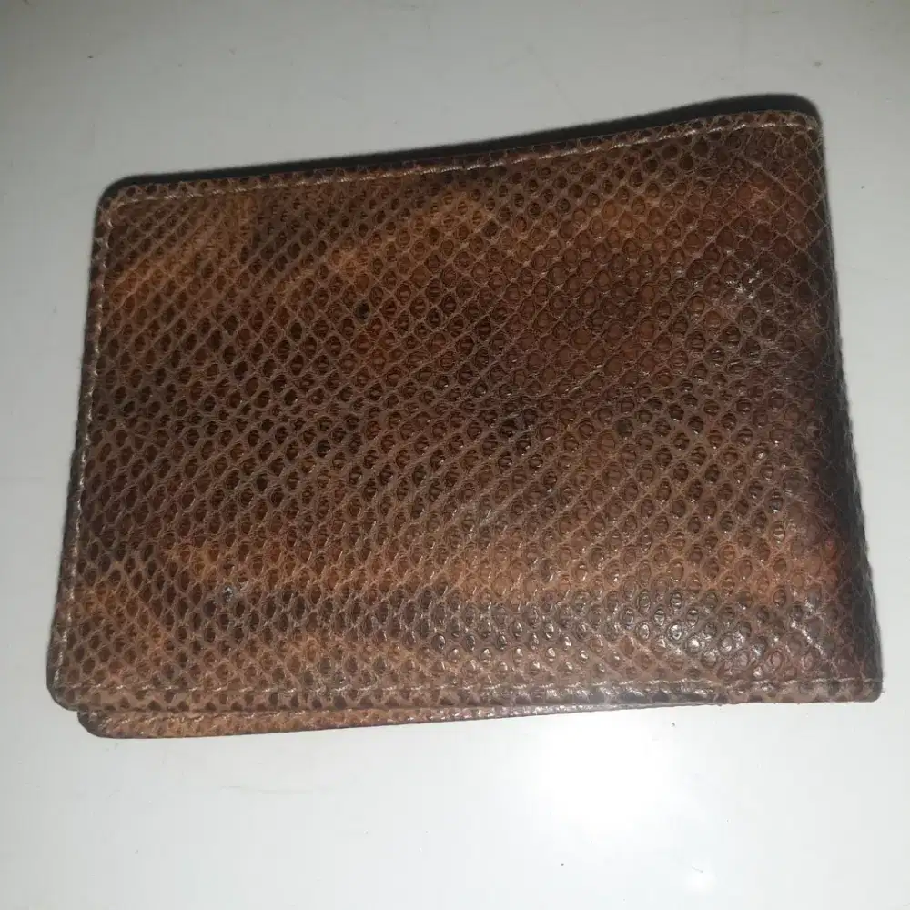 Dompet kulit asli