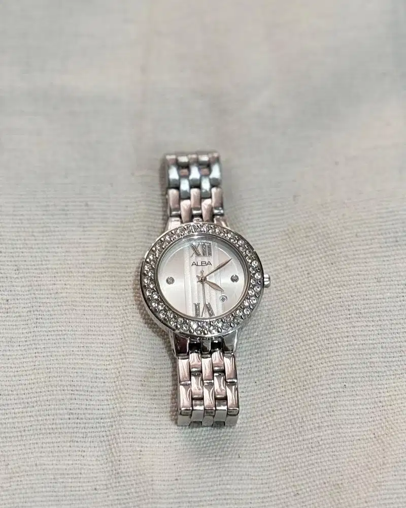 Jam Tangan Wanita Alba