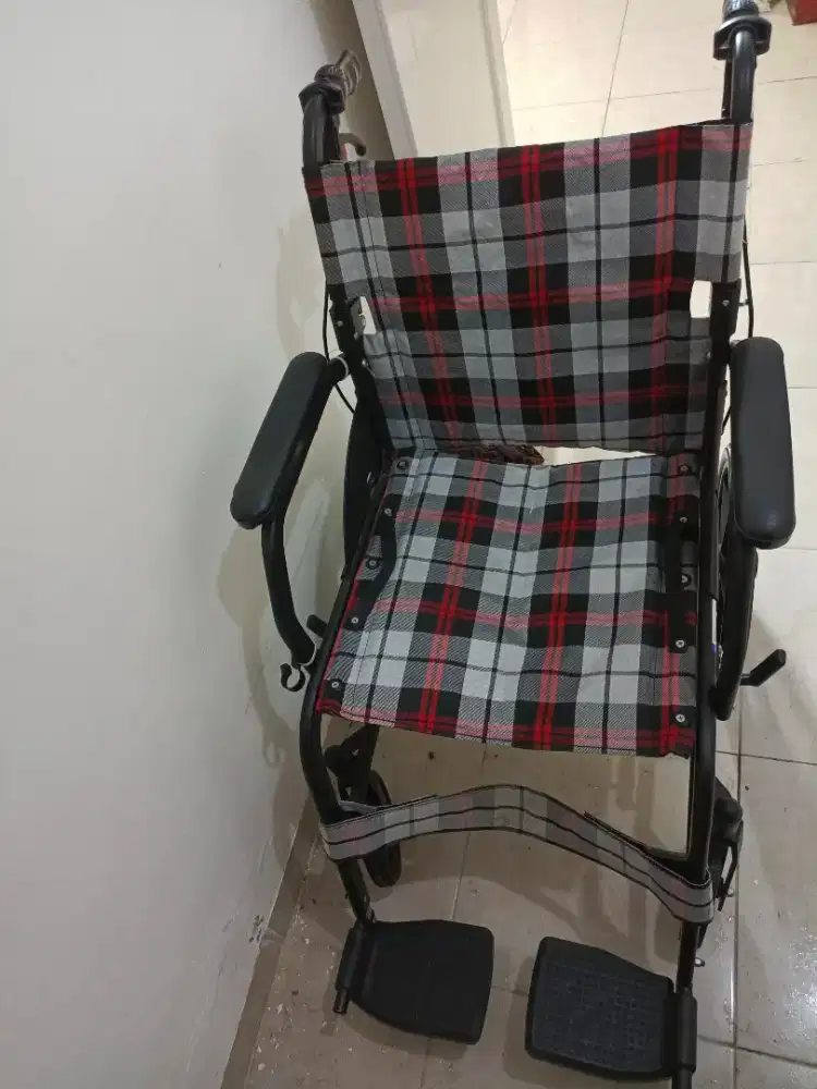 Kursi Roda onemade second