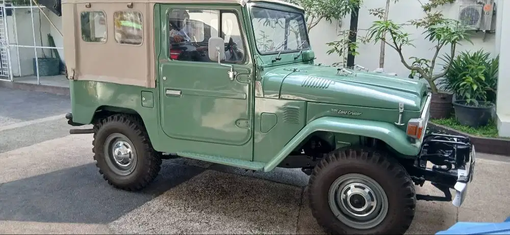 Toyota Canvas Legend