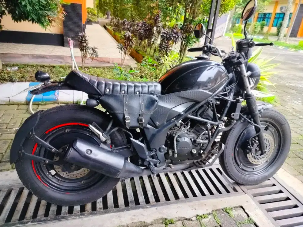 Custom basic cb 150 th 2013 lengkap taat pajak