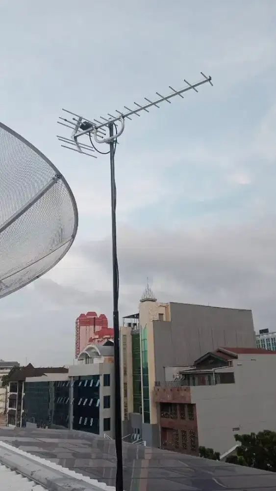Jasa Pasang Antena TV Dan Instalasi