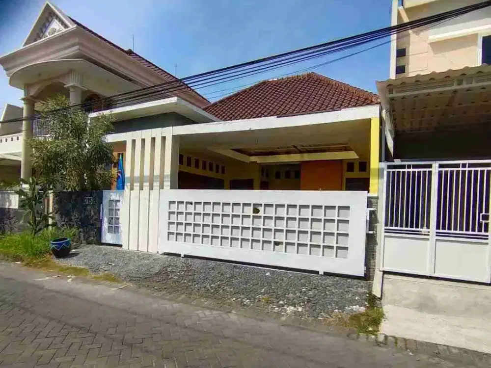 Rumah Murah Siap Huni di Dharmahusada Indh Surabaya