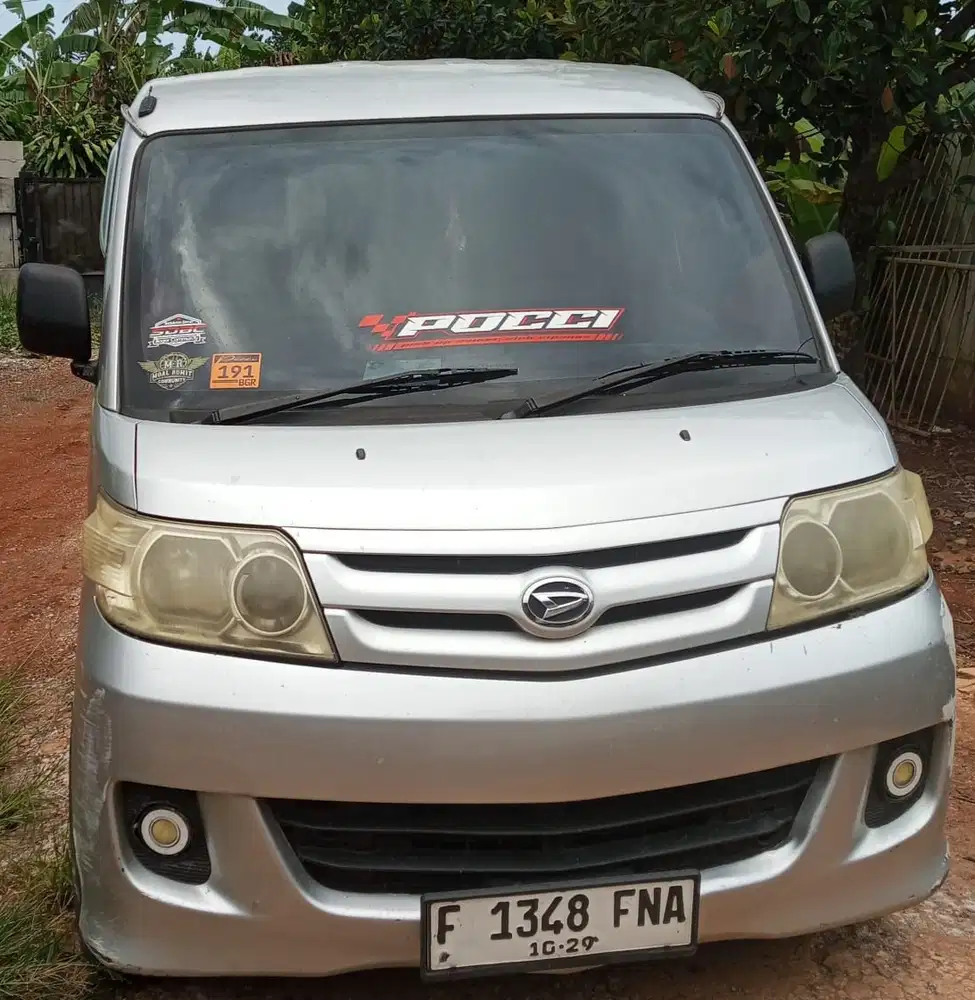 Daihatsu Luxio 2012 Bensin