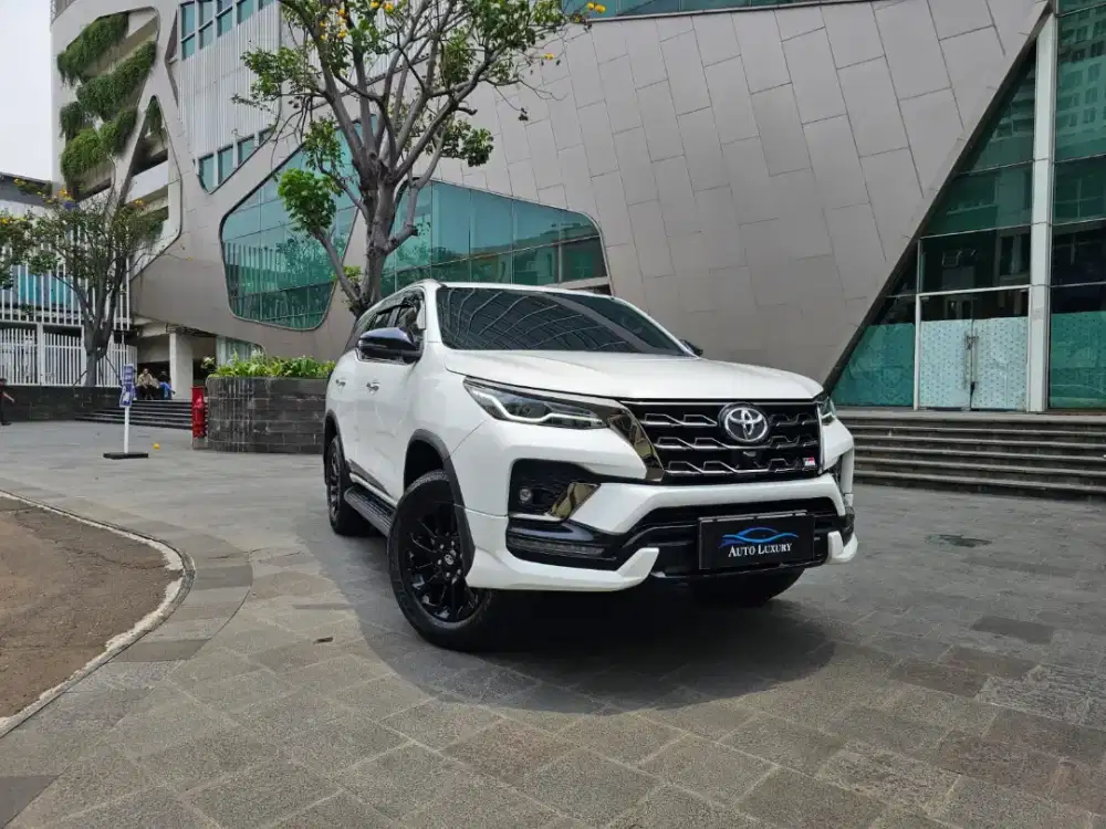 TOYOTA FORTUNER VRZ GR SPORT-AT 2.8 2023