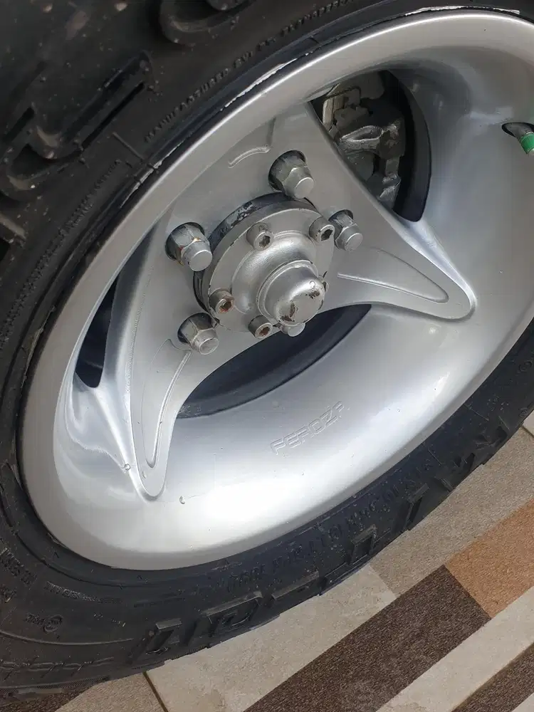 Daihatsu Feroza 1997 Bensin