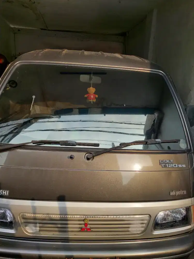 Jual mobil Mitsubishi T120ss th 1997