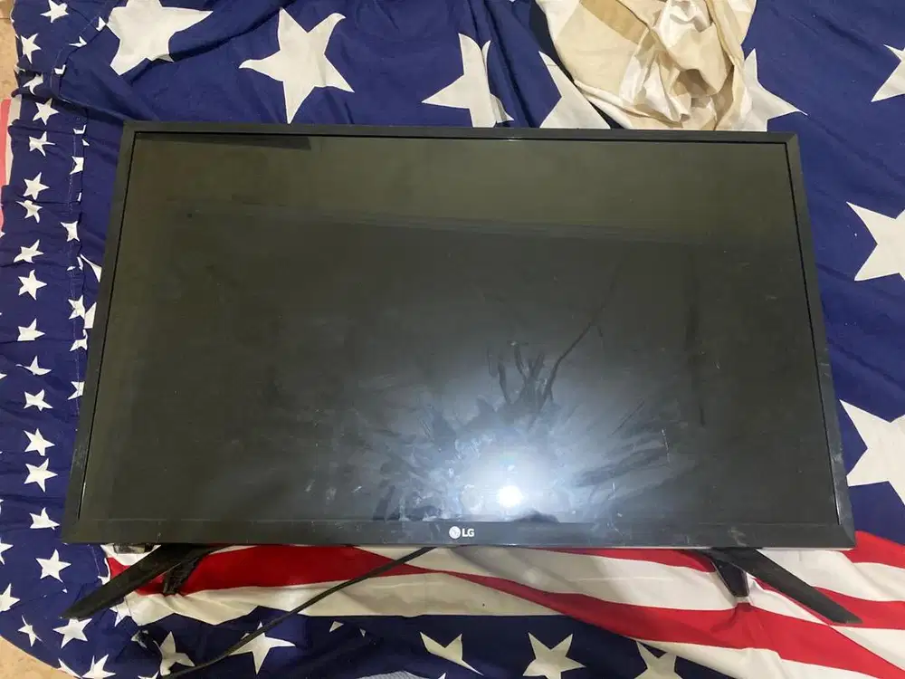 JUAL TV MURAH 600 RIBU