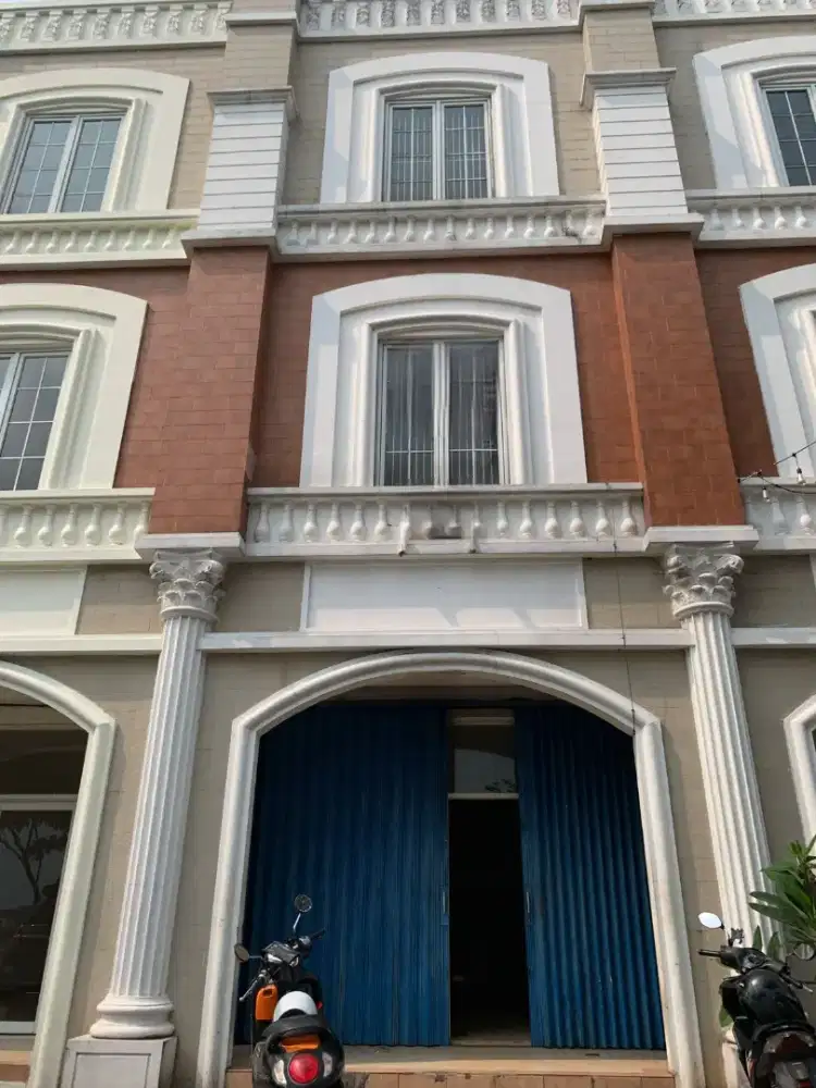 Dijual/ disewakan Ruko Bolsena 3lt Termurah Gading Serpong