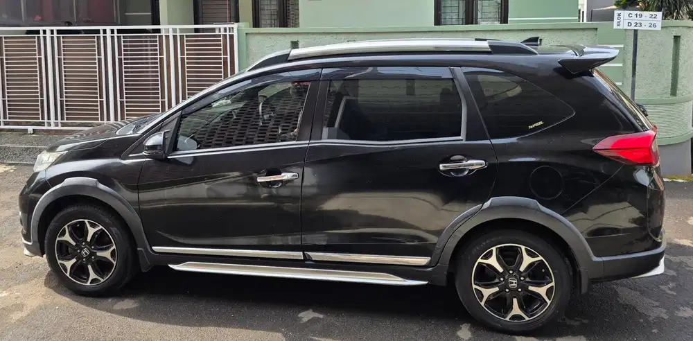 Honda BR-V 2016 Bensin
