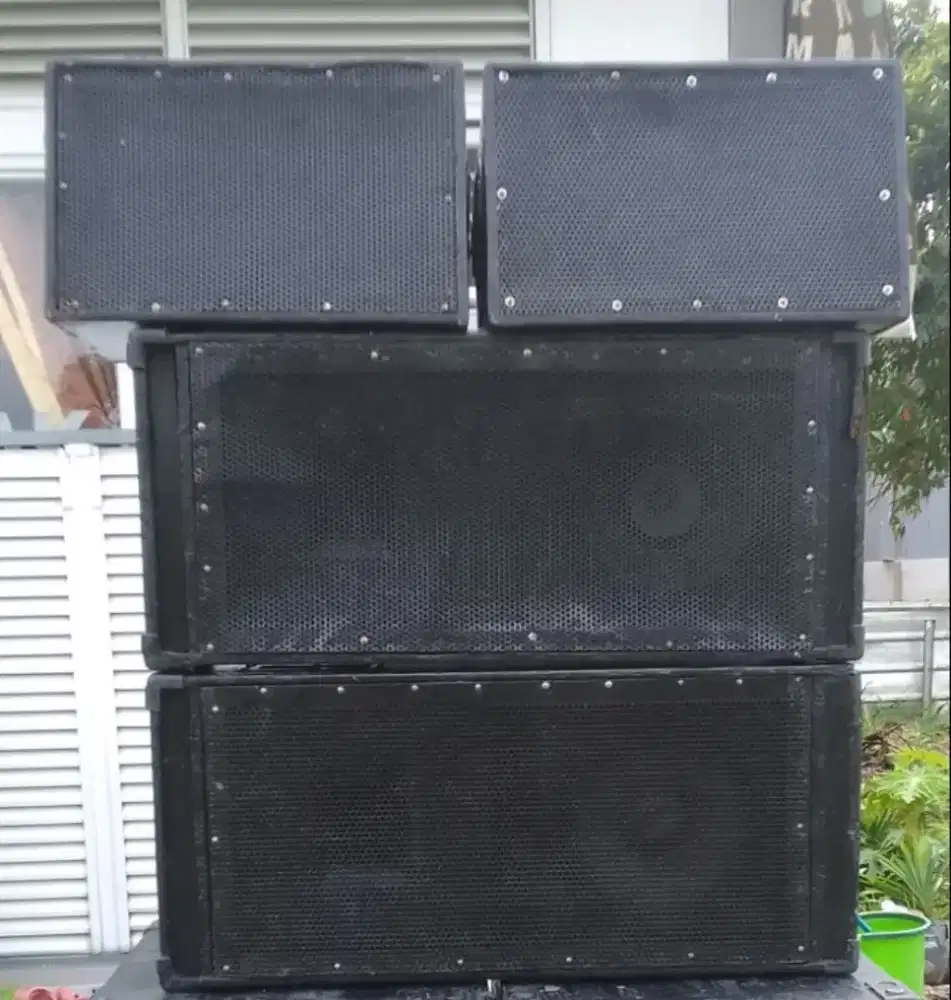 BOX SPEAKER 10 &12