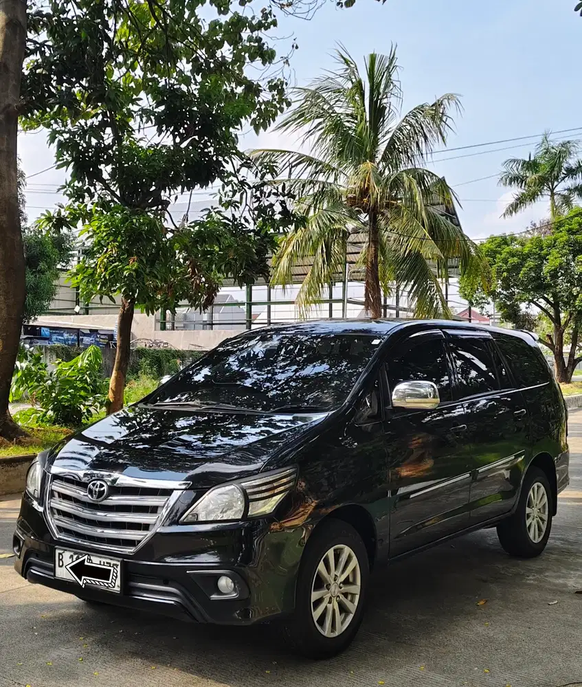 Toyota Kijang Innova 2012 Bensin