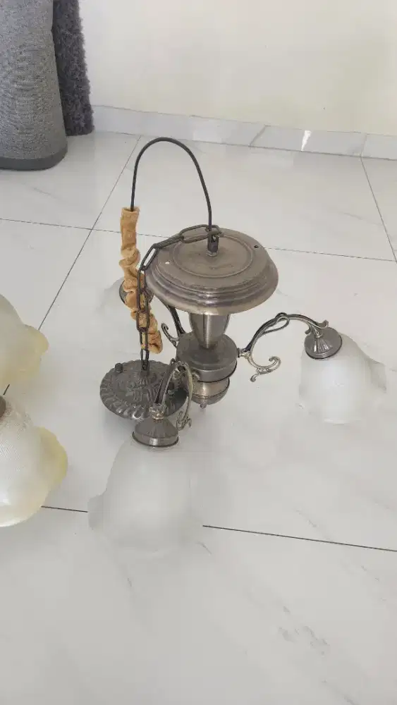 Lampu gantung classic