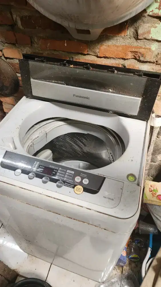 Mesin cuci panasonic tabung atas