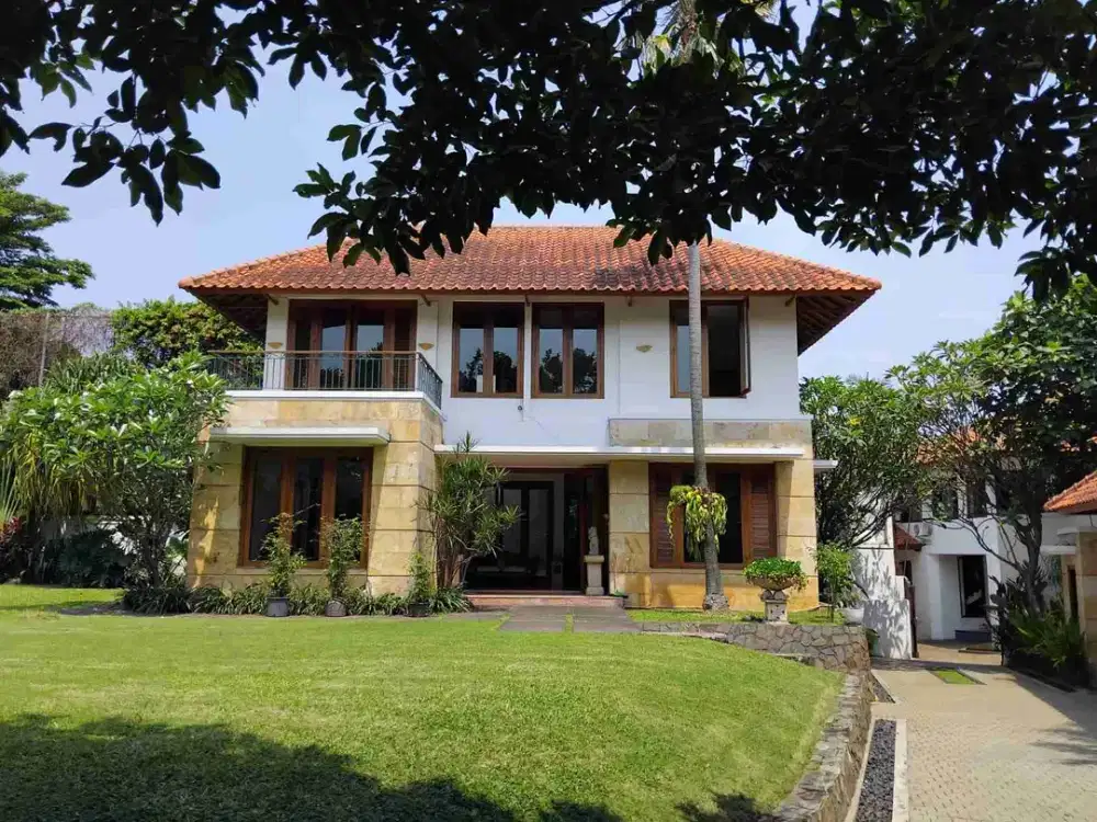 Dijual Rumah Mewah Luas di Pejaten Barat Jaksel