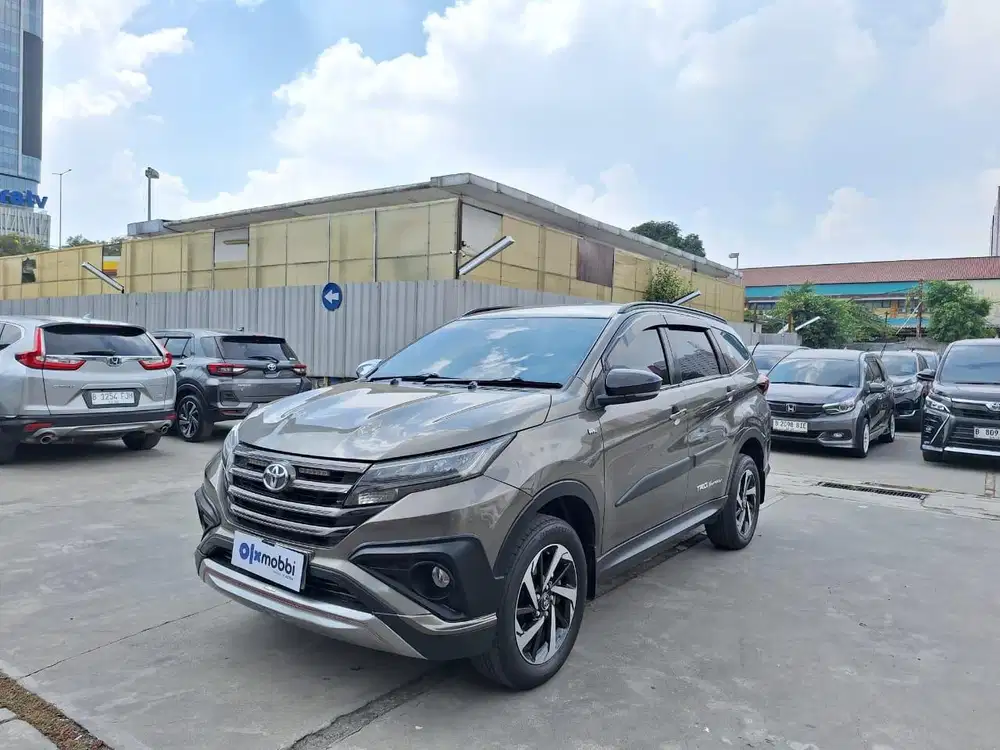 Pajak Panjang - Toyota Rush 1.5 S Bensin-AT 2020