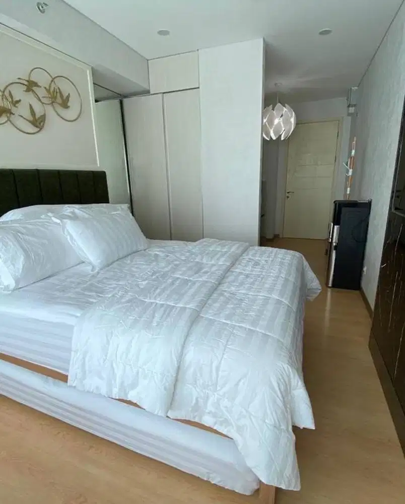 DISEWAKAN APARTEMEN BENSON STUDIO PLUS FURNISHED MEWAH LENGKAP POLL