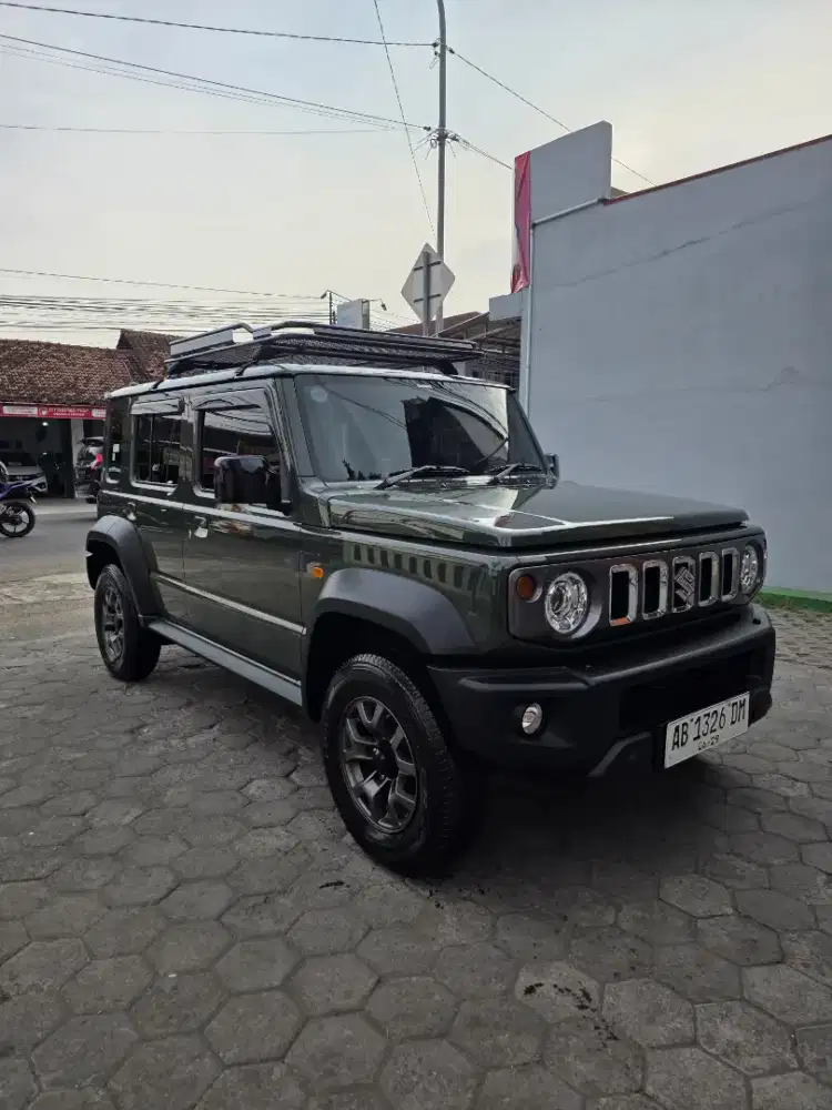 Suzuki jimny MT 4x4 2024 istimewa seperti baru