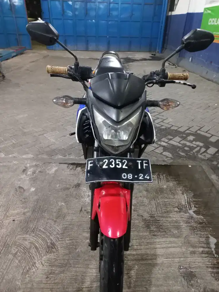 Cb150r cbu thailan