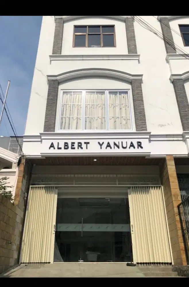 Dicari SPG yang bisa payet untuk butik