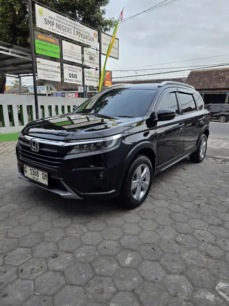 Honda brv e matic 2023 istimewa low km