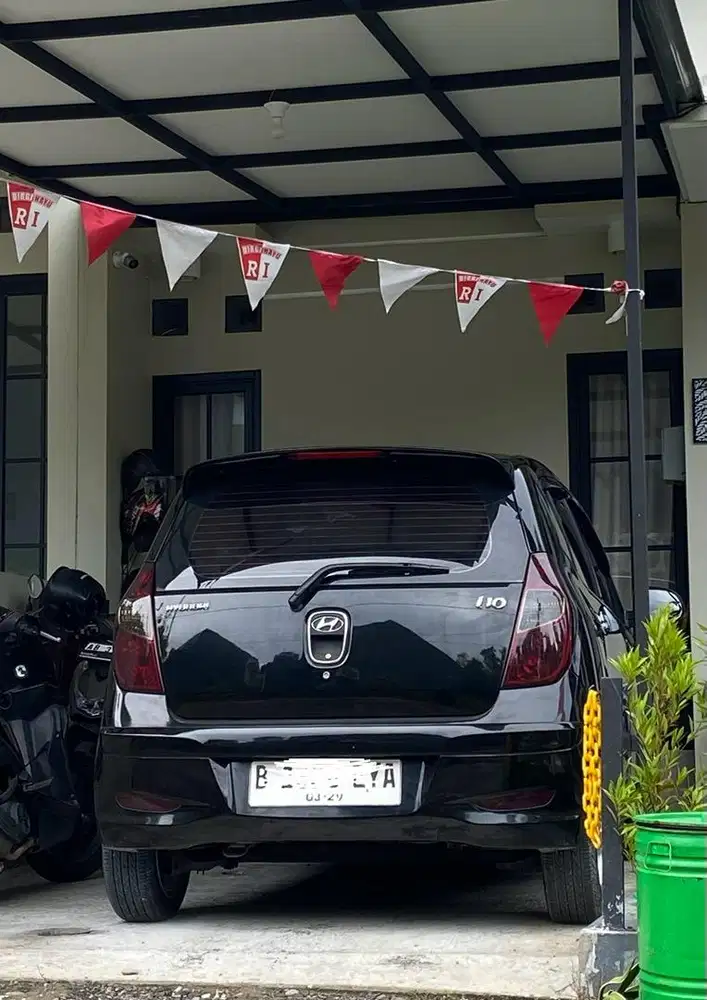 Hyundai i10 facelift tahun 2011 Manual Hitam