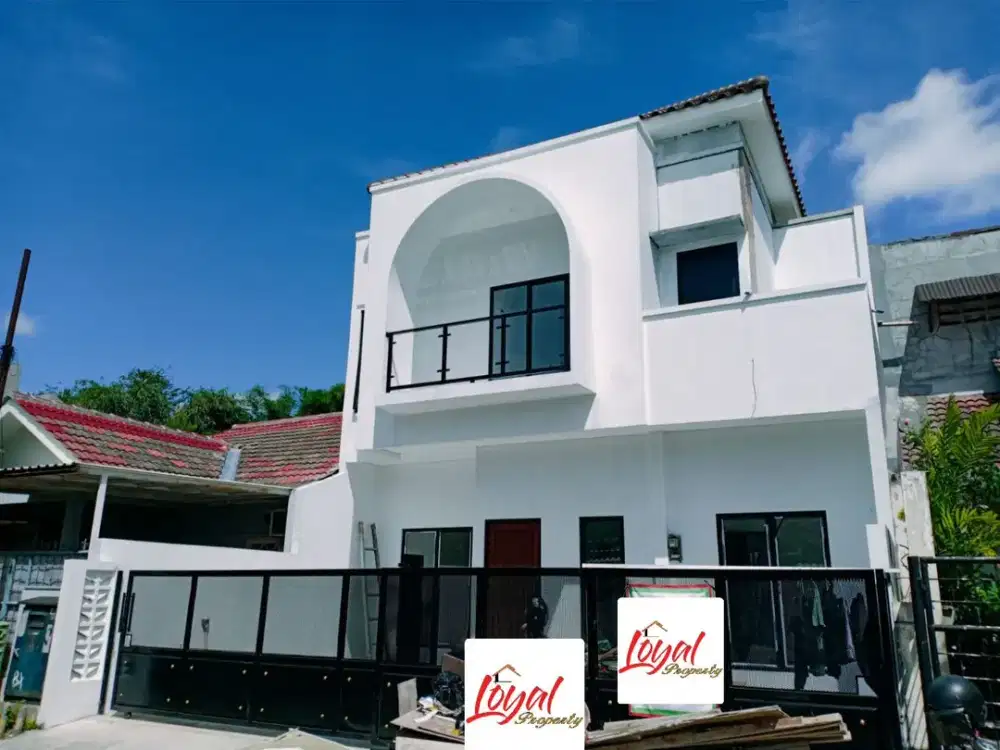 Dijual Rumah 2 M di Kencana Loka BSD CITY