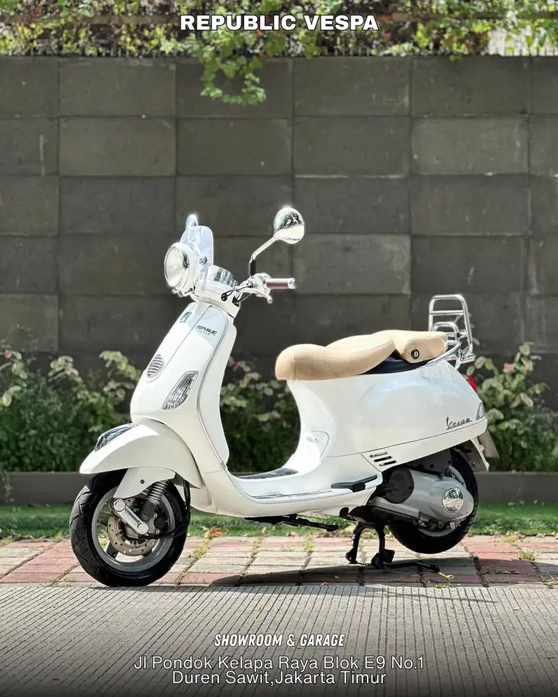 RARE COLOUR PIAGGIO VESPA LXV 150 3V IE TH 2016 WARNA PUTIH