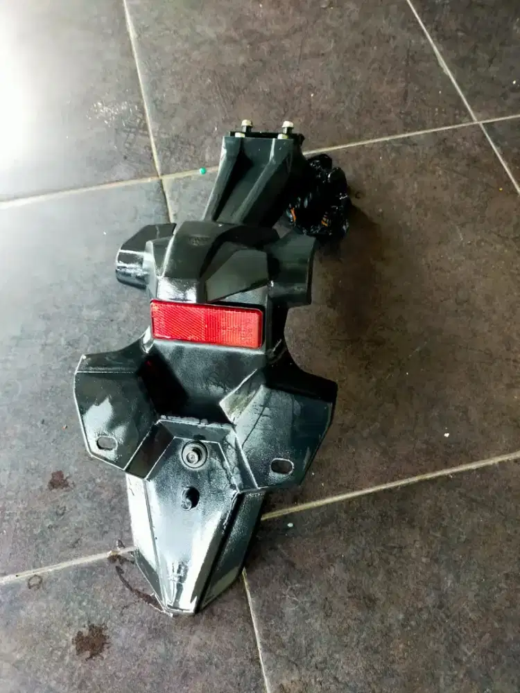 Spakbor belakang CBR 150R facelift