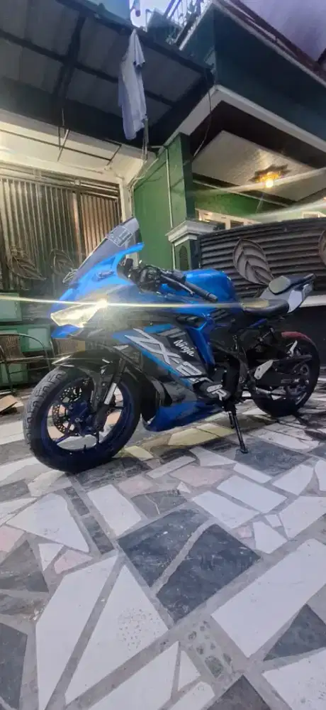 KAWASAKI NINJA ZX 25R