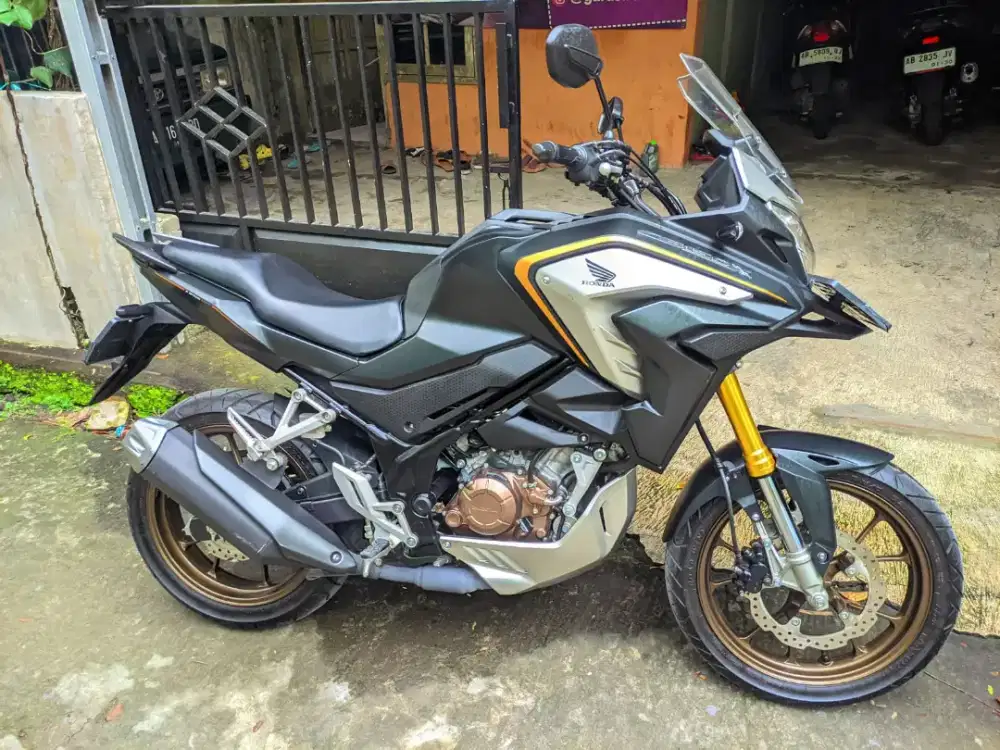 Honda CB150X 2022