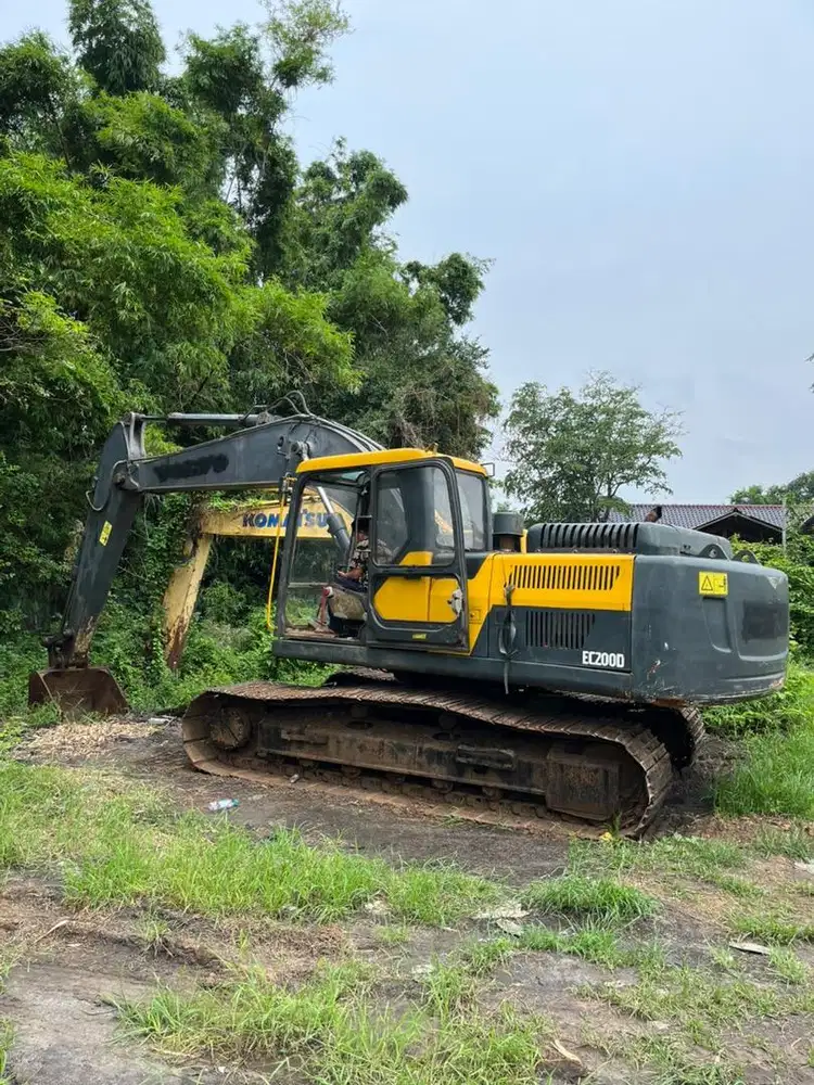 For Sale / Di Jual Excavator Volvo EC200D th. 2020