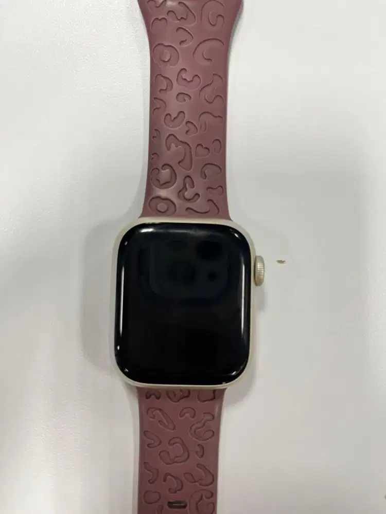 Apple watch 8 series (41mm, starlight)