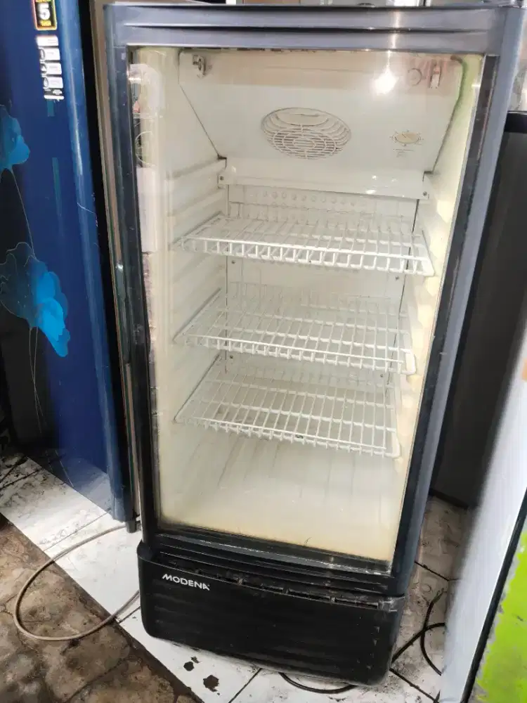 Showcase modena ori normal dingin