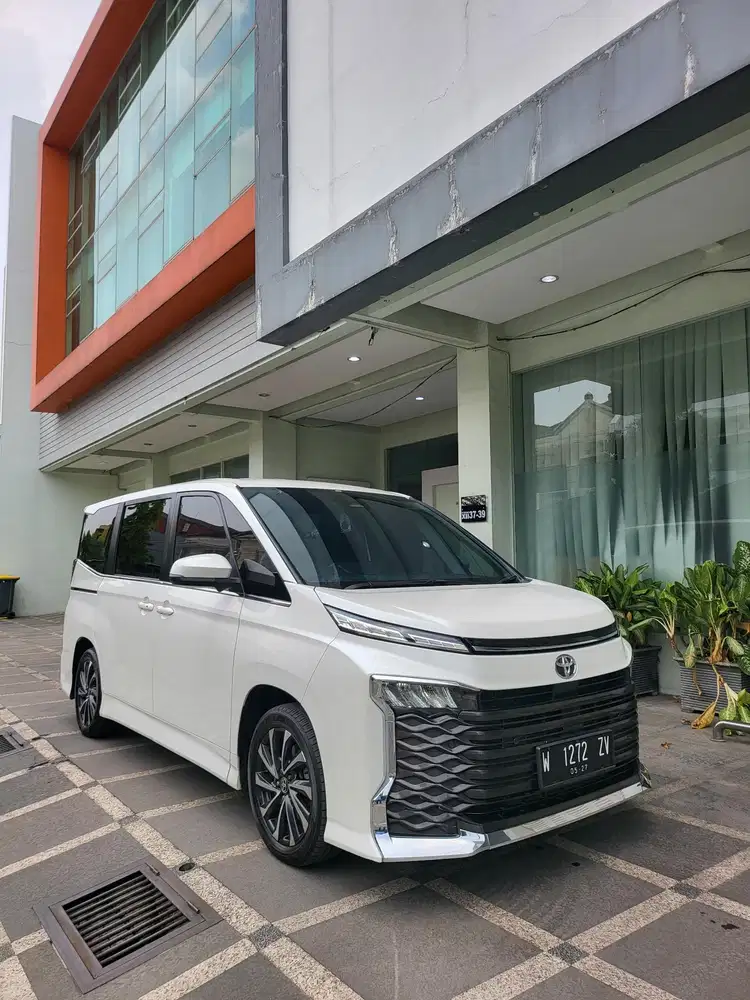 [Gress Mobil Kutisari]Voxy Tss 2.0 Cvt AT Tahun 2022 Ready