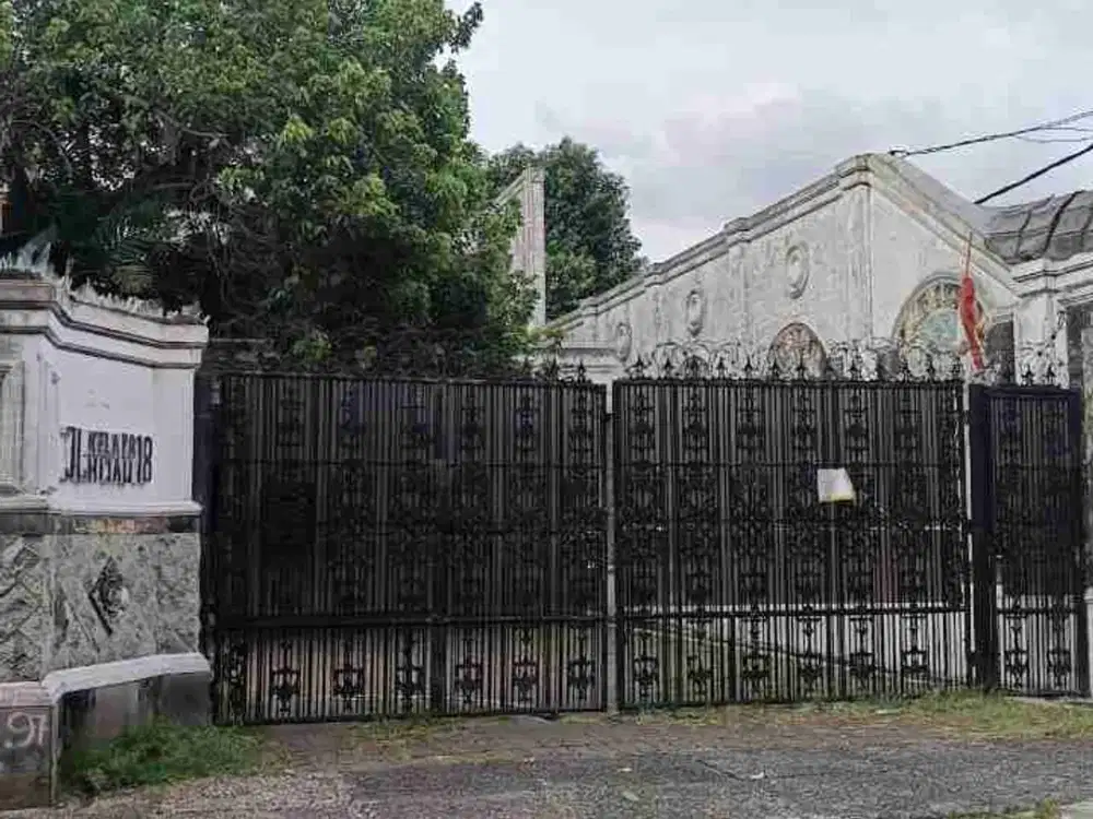 Rumah Lama di Jl Kelapa Hijau Jagakarsa Jakarta Selatan